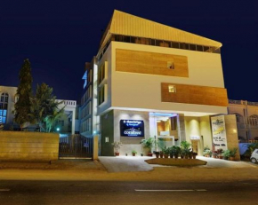 Отель Coraltree By Goldfinch Hotels Bangalore  Сампанги Рама Нагар